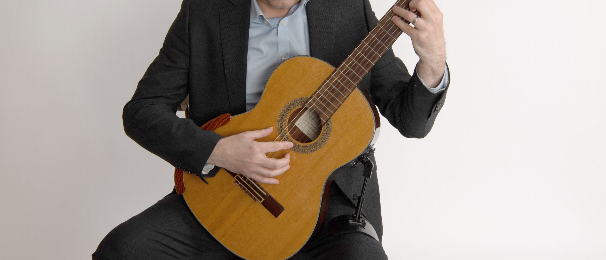 Alba GB Support pour Guitare Classique – Modèle Giro