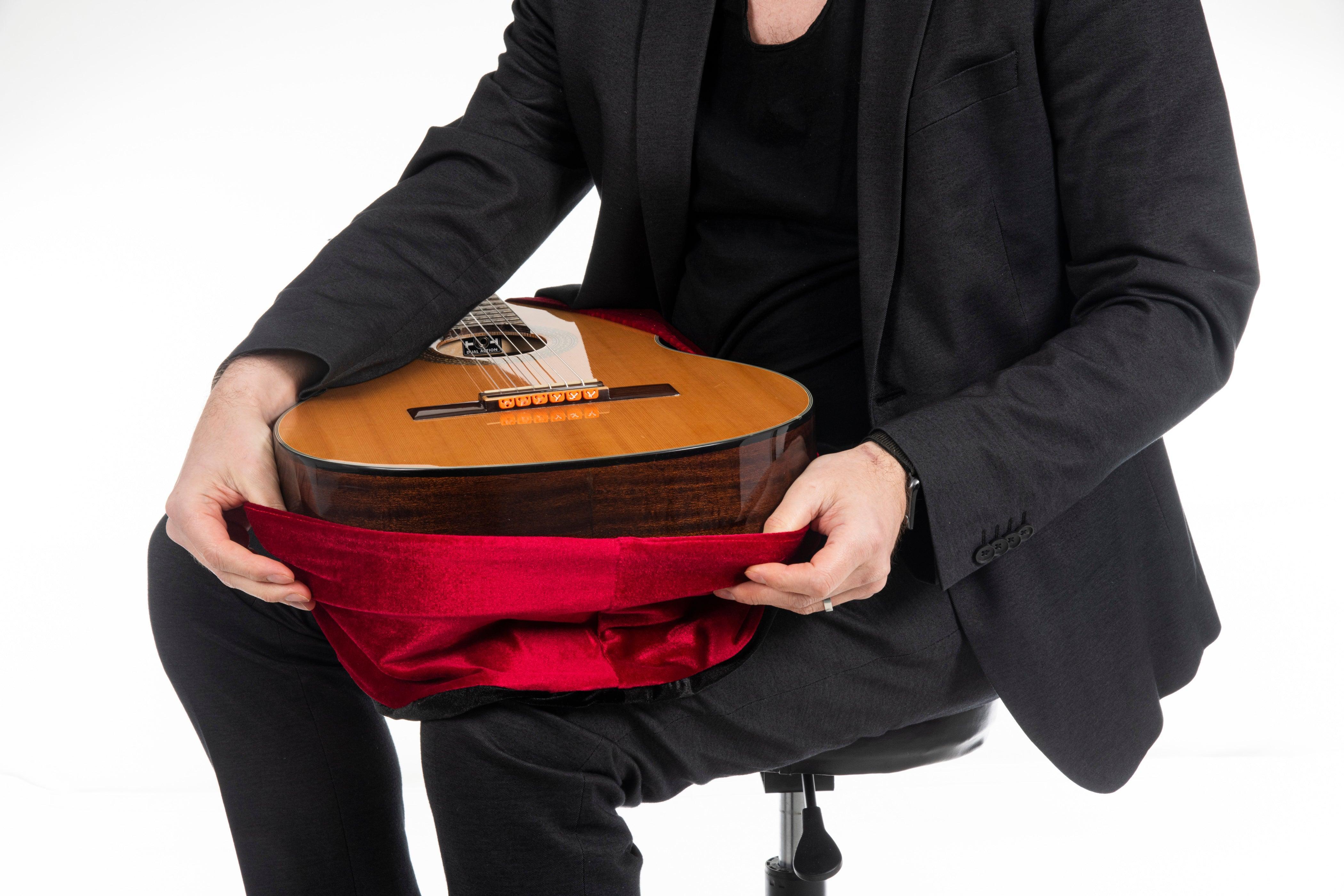 Alba Guitar Dust Cover - Protective wrapper for classical, acoustic and electric guitars - mackazie