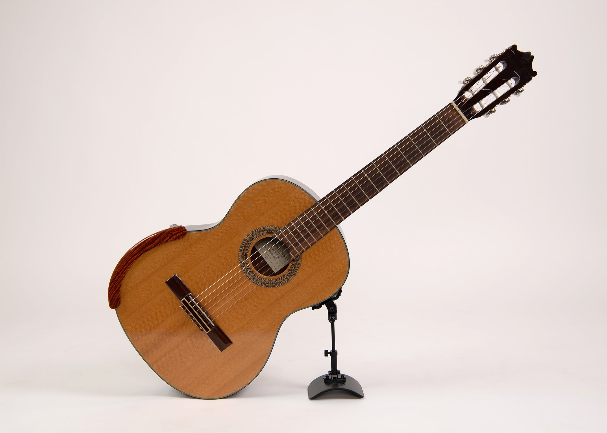 Alba GB Support pour Guitare Classique – Modèle Giro